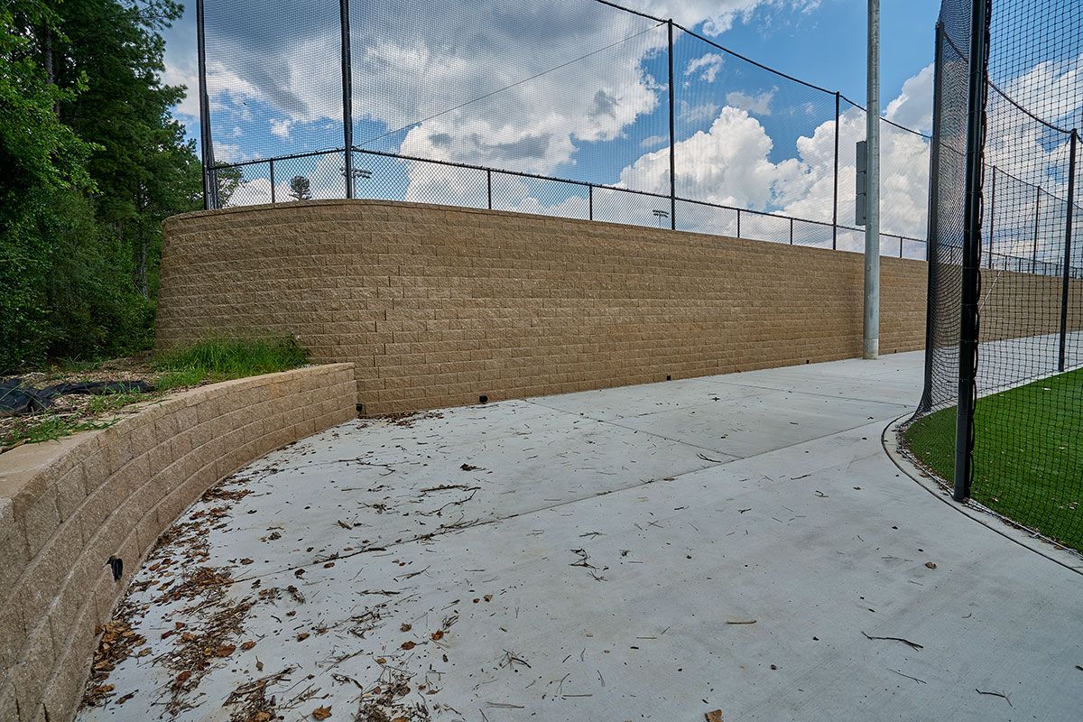 Regal Stone Pro® Straight Keystone Retaining Wall Systems